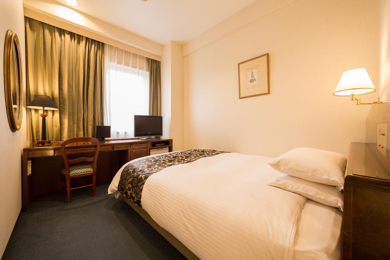 פוקואוקה Dukes Hotel Nakasu מראה חיצוני תמונה