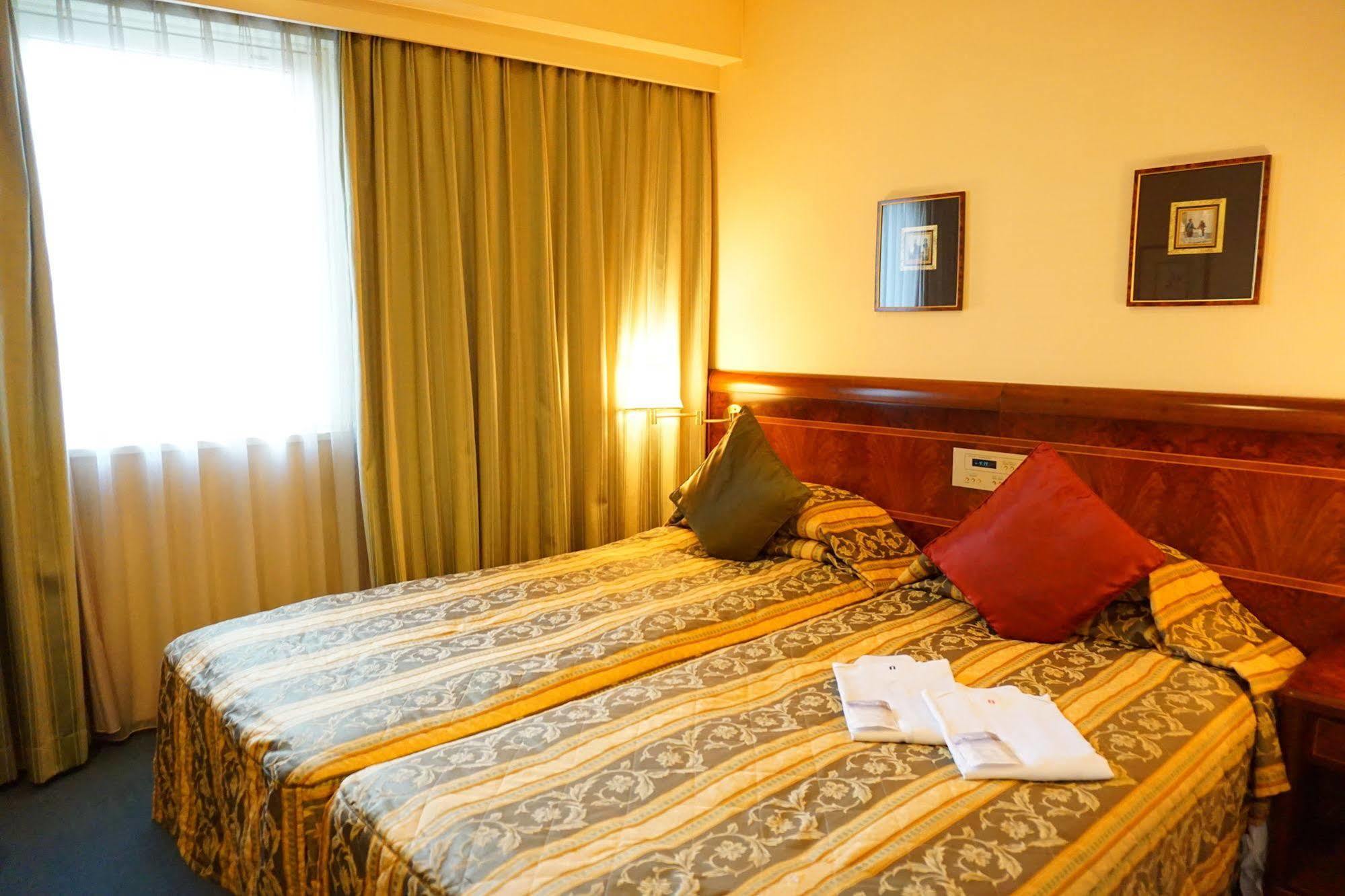 פוקואוקה Dukes Hotel Nakasu מראה חיצוני תמונה